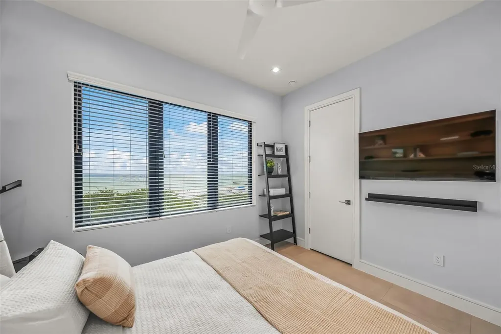 101 7th Street S Bradenton Beach FL 34217