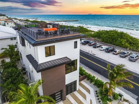 101 7th Street S Bradenton Beach FL 34217