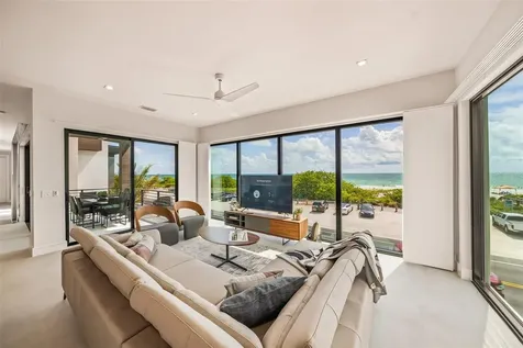 101 7th Street S Bradenton Beach FL 34217
