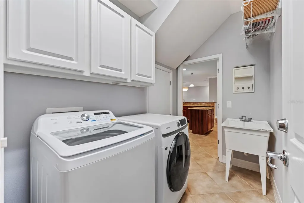 838 Strathmore Drive Orlando FL 32803