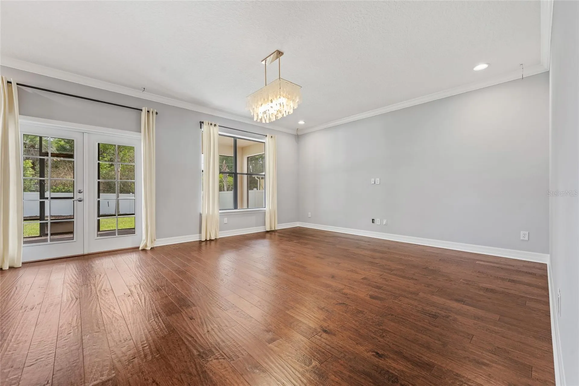 838 Strathmore Drive Orlando FL 32803