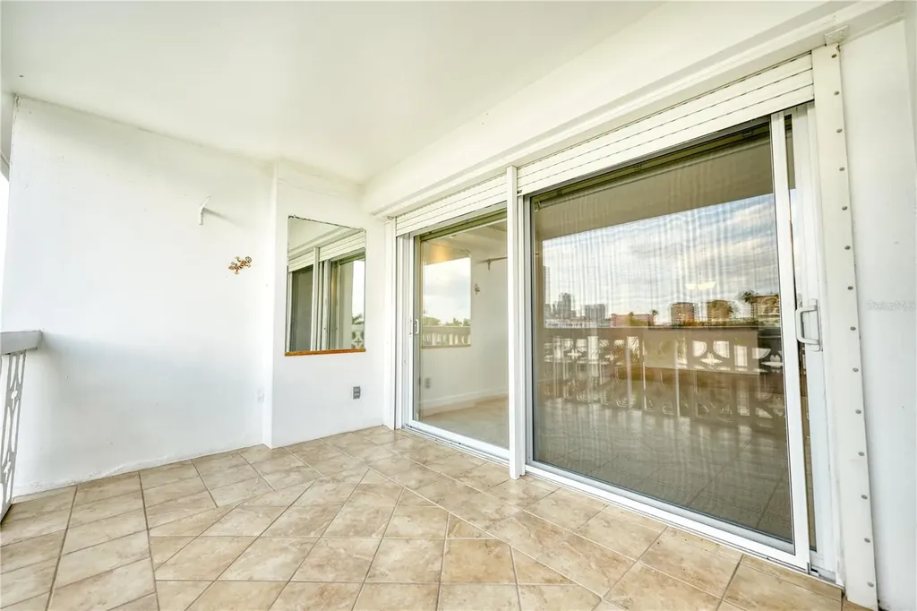 1100 N Shore Drive NE St Petersburg FL 33701
