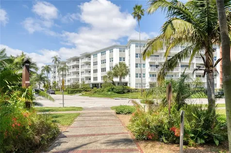 1100 N Shore Drive NE St Petersburg FL 33701
