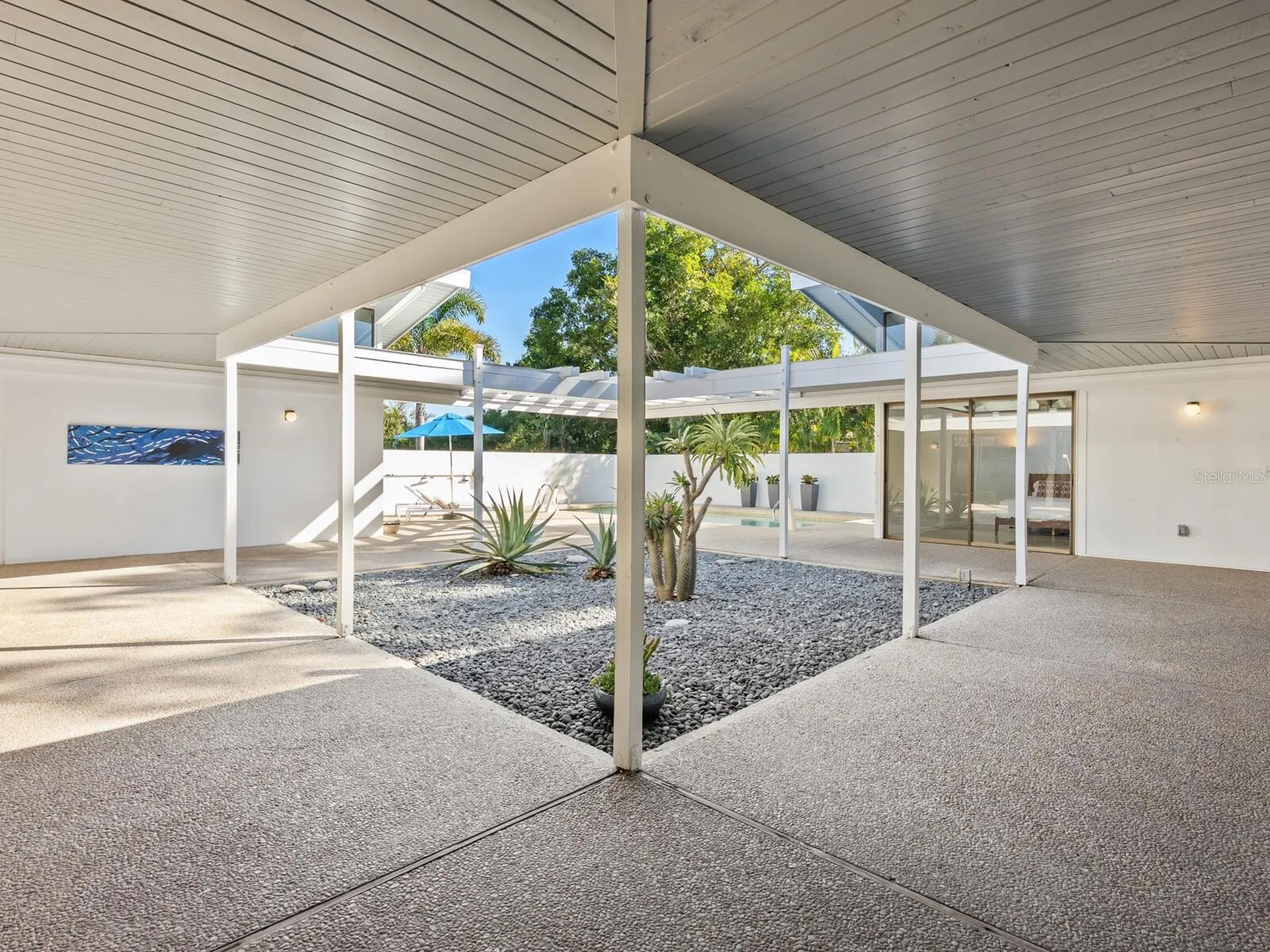 820 Whitfield Avenue Sarasota FL 34243