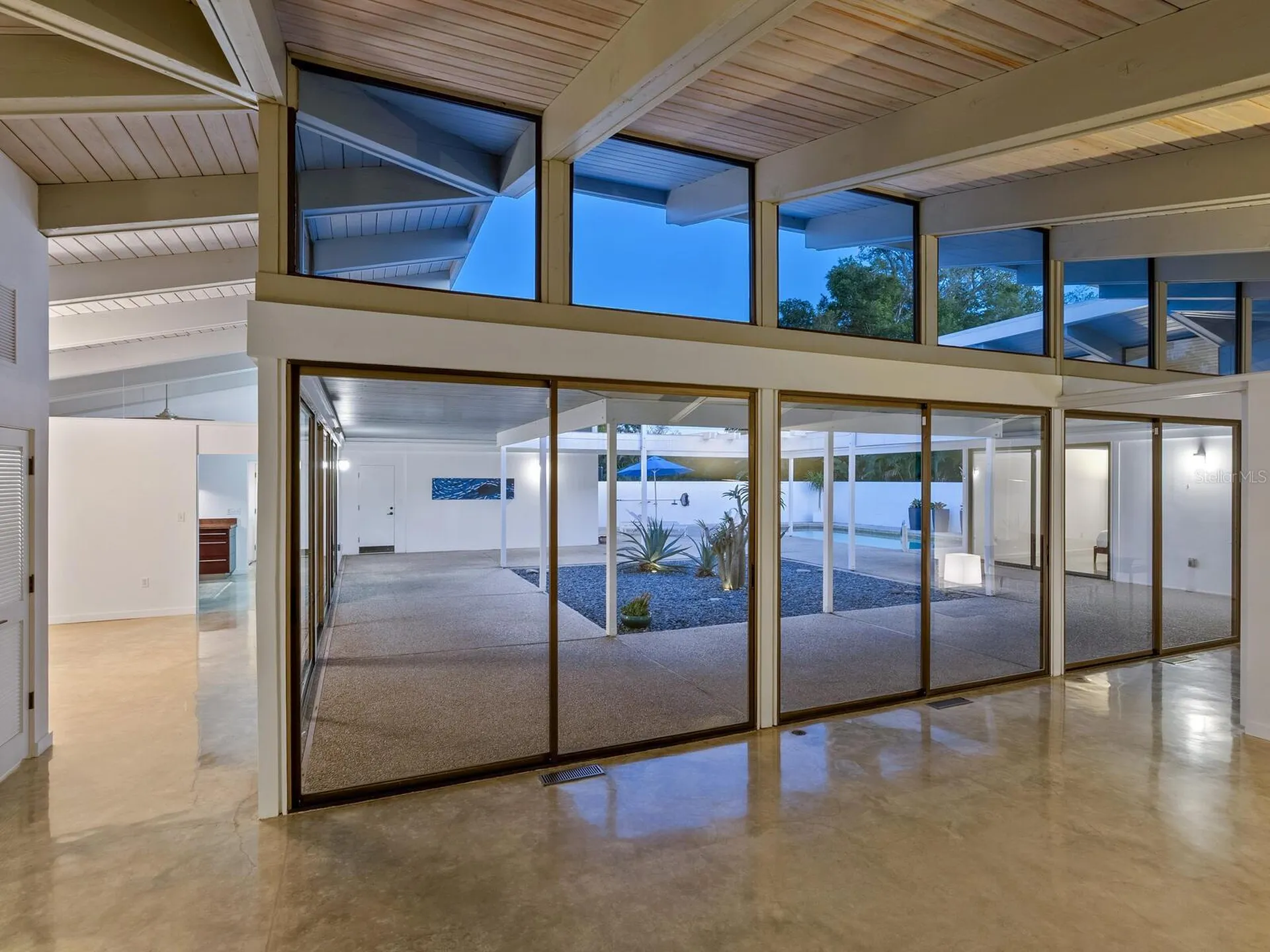 820 Whitfield Avenue Sarasota FL 34243