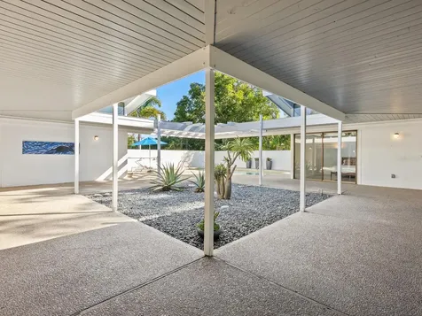 820 Whitfield Avenue Sarasota FL 34243