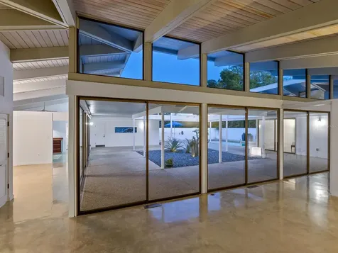 820 Whitfield Avenue Sarasota FL 34243