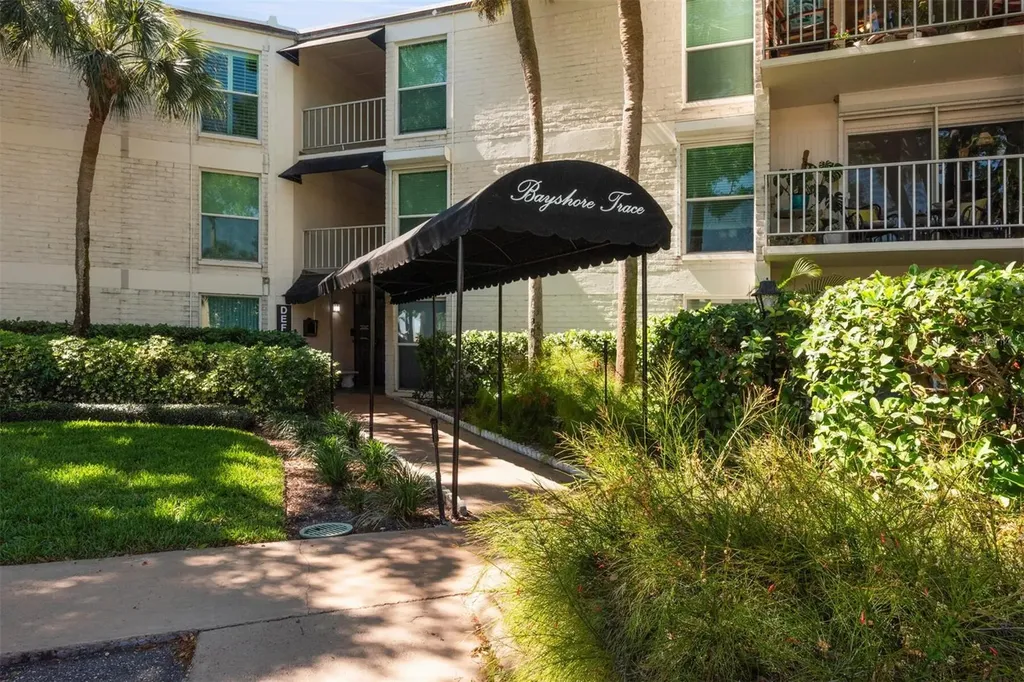 3325 Bayshore Boulevard Tampa FL 33629