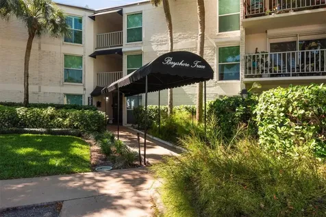 3325 Bayshore Boulevard Tampa FL 33629