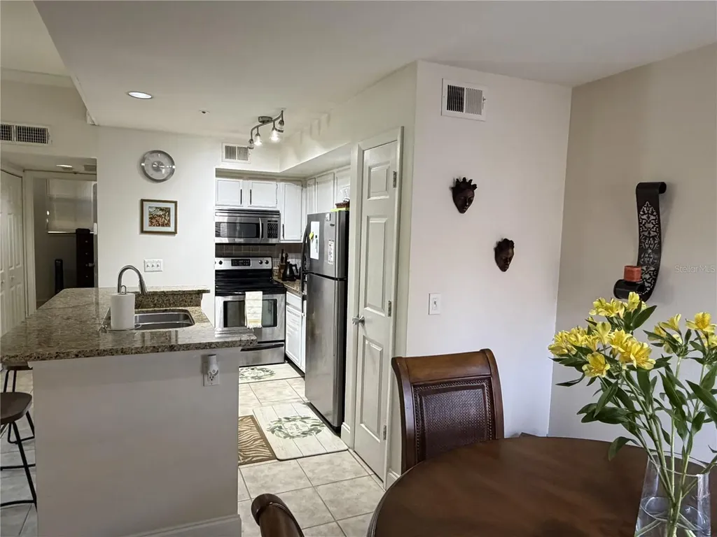 498 N Pin Oak Place Longwood FL 32779
