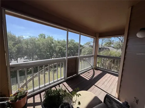 498 N Pin Oak Place Longwood FL 32779