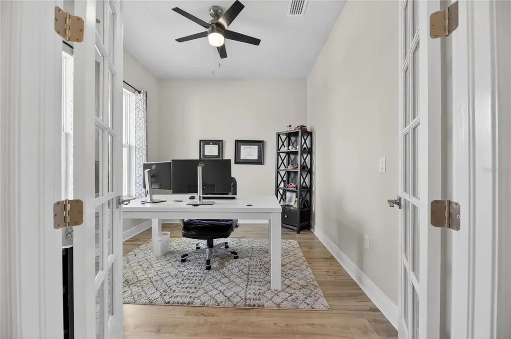 5515 Madrigal Way Apollo Beach FL 33572