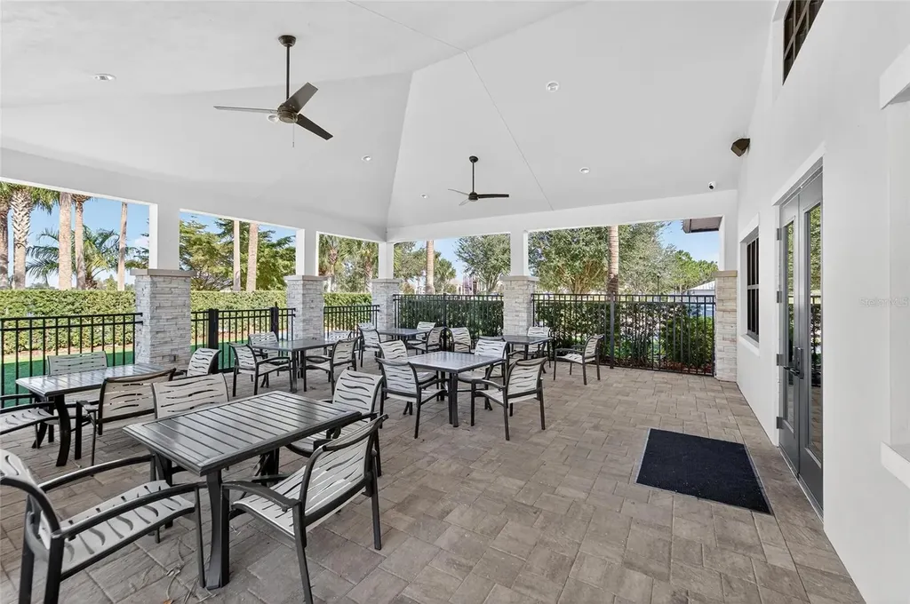 5515 Madrigal Way Apollo Beach FL 33572