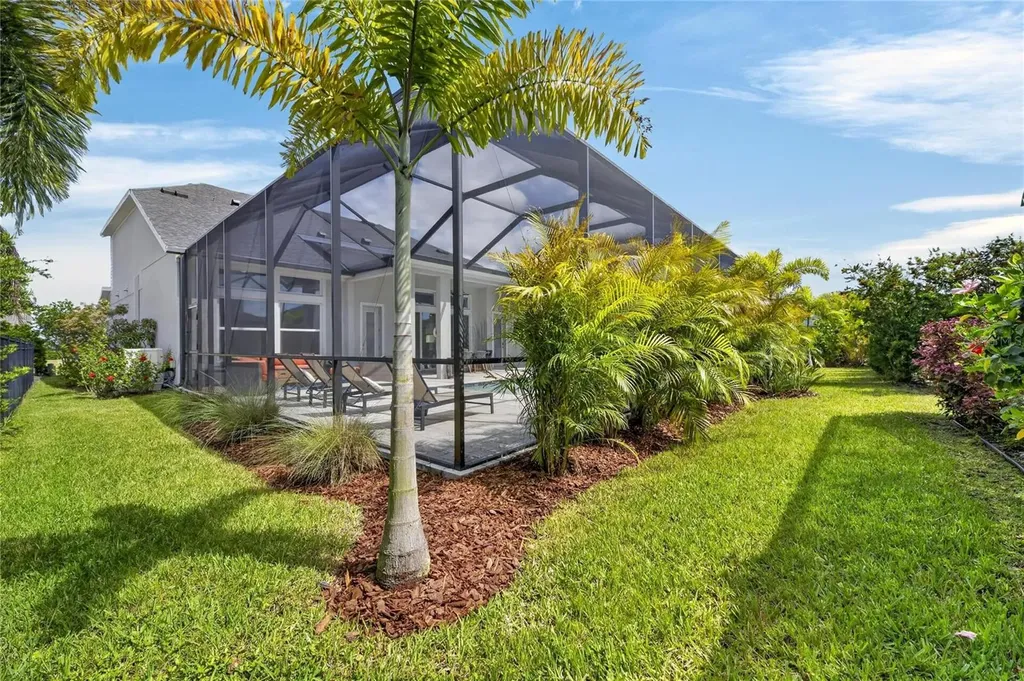 5515 Madrigal Way Apollo Beach FL 33572