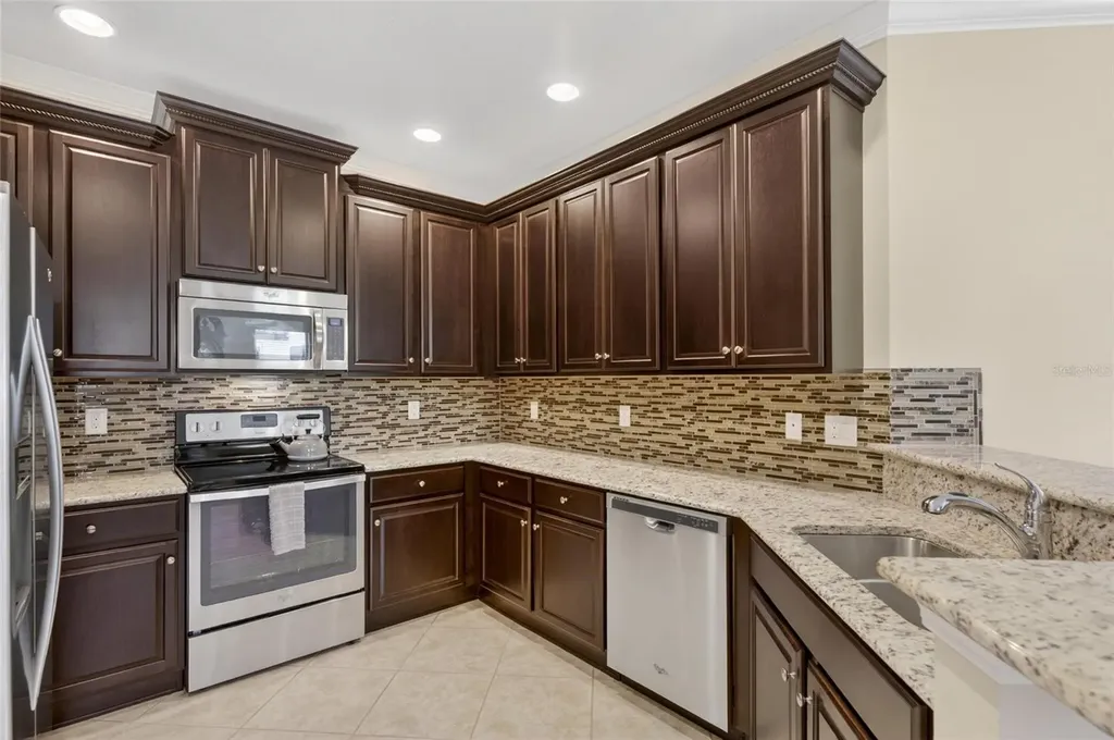 5474 Sunset Falls Drive Apollo Beach FL 33572