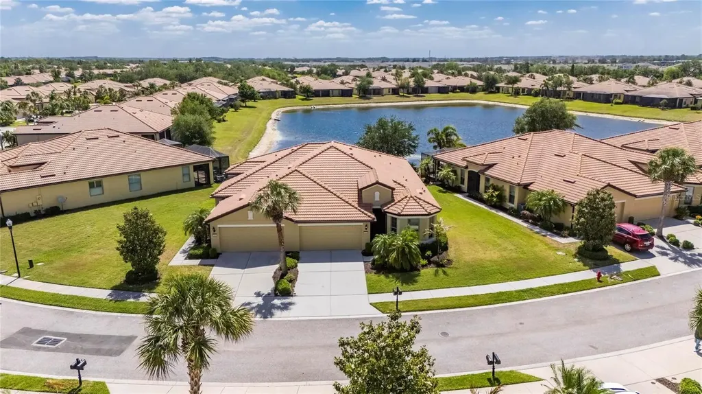 5474 Sunset Falls Drive Apollo Beach FL 33572