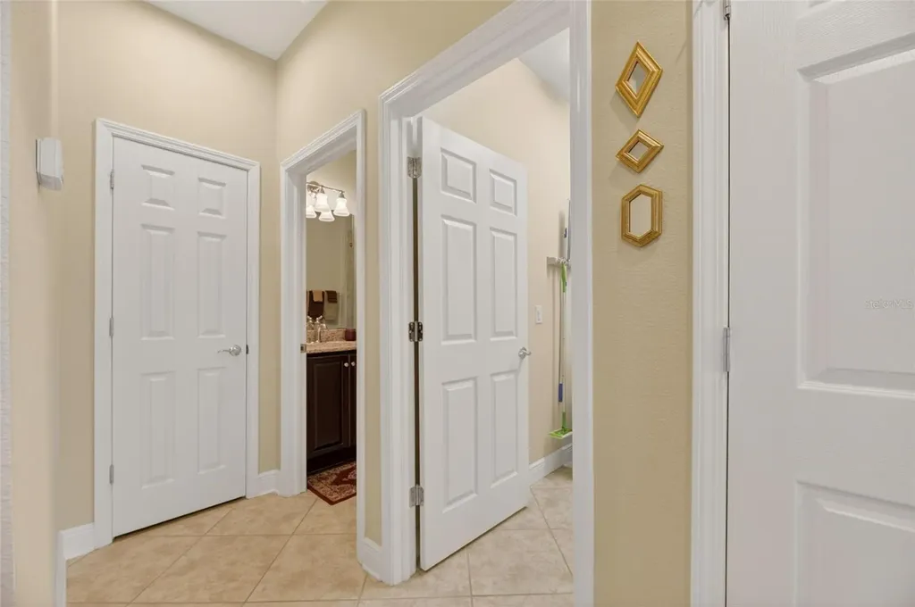 5474 Sunset Falls Drive Apollo Beach FL 33572