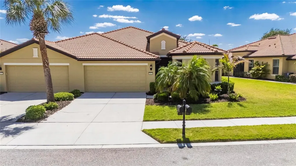 5474 Sunset Falls Drive Apollo Beach FL 33572
