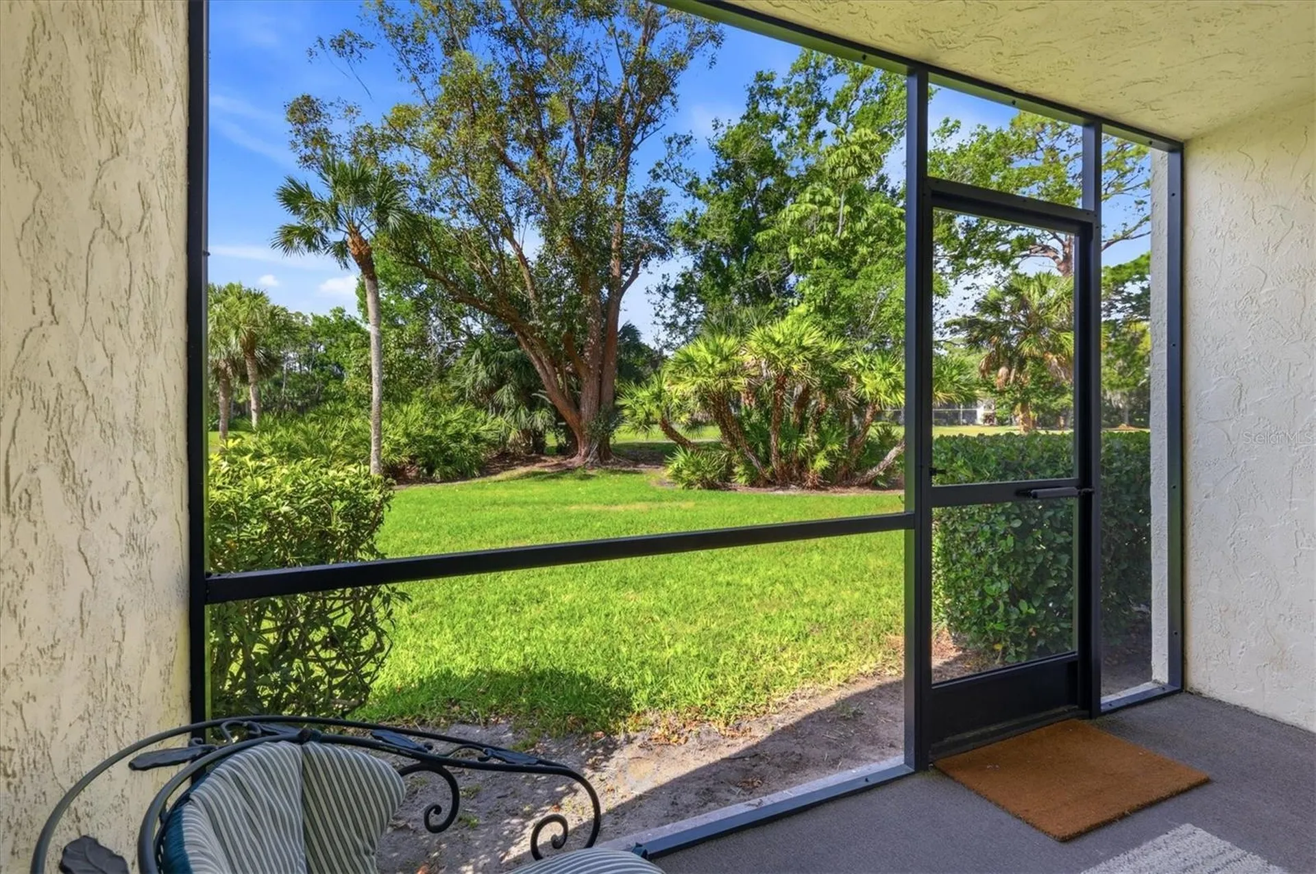 4528 Longwater Sarasota FL 34235