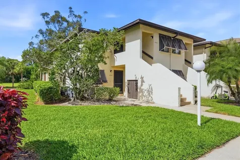 4528 Longwater Sarasota FL 34235