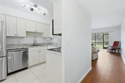4528 Longwater Sarasota FL 34235