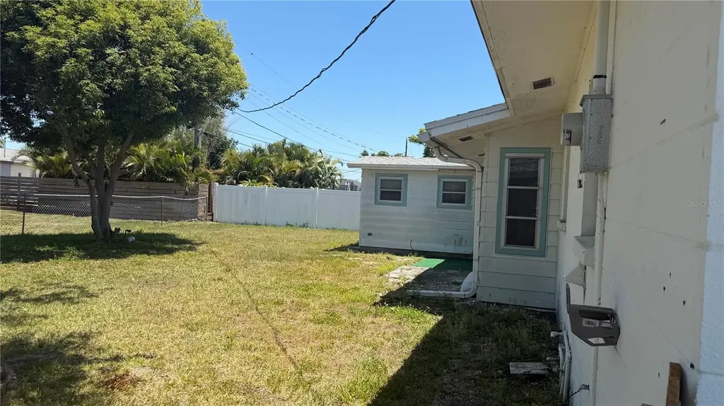 339 Pine Tree Road Venice FL 34293