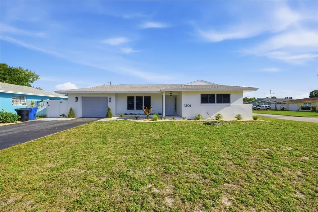 1301 62nd Terrace S St Petersburg FL 33705