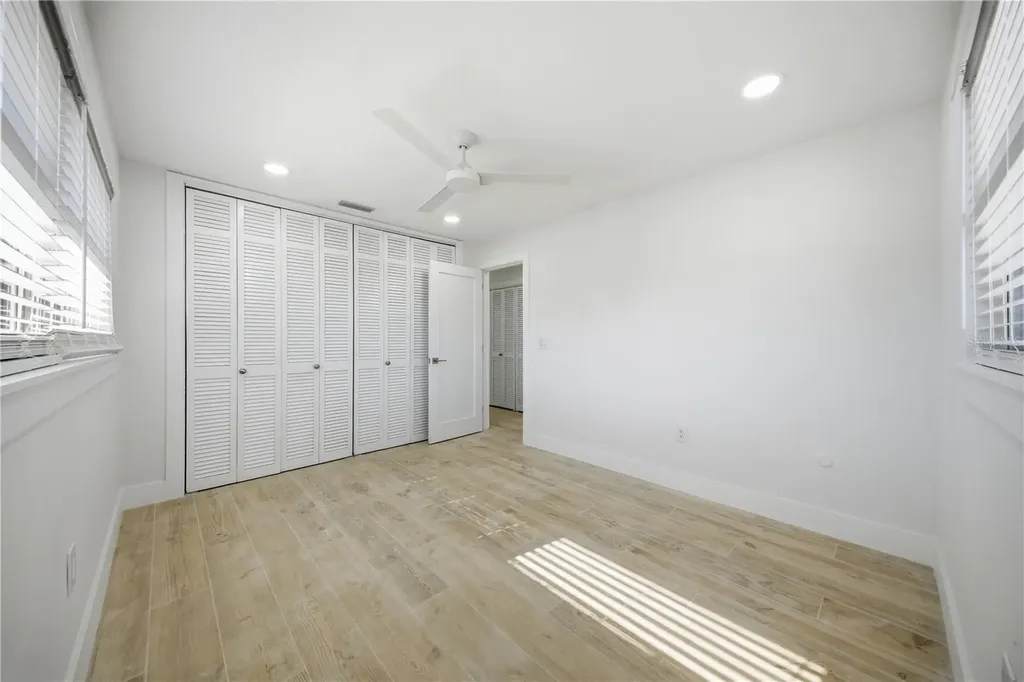 1301 62nd Terrace S St Petersburg FL 33705