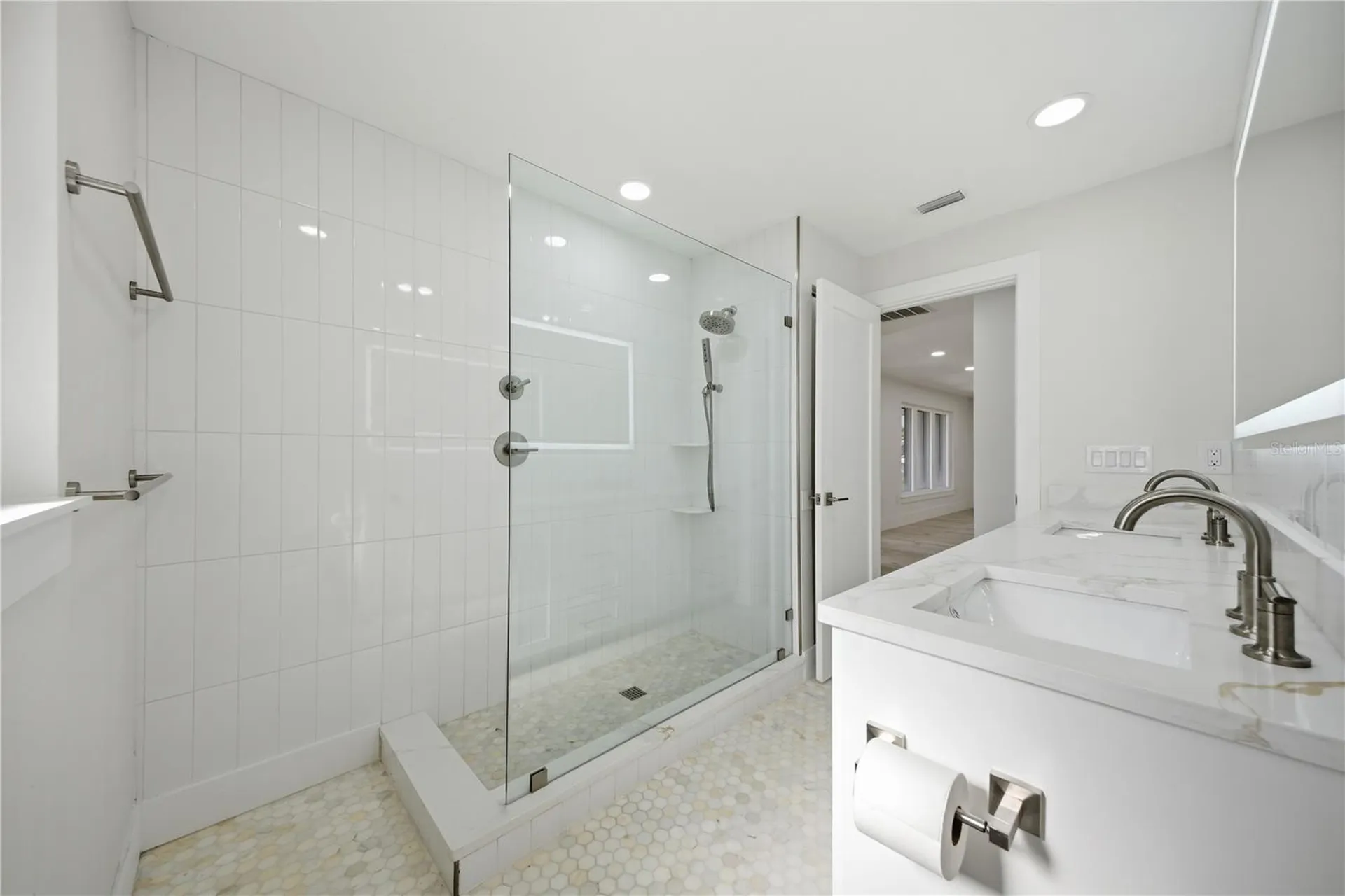 1301 62nd Terrace S St Petersburg FL 33705