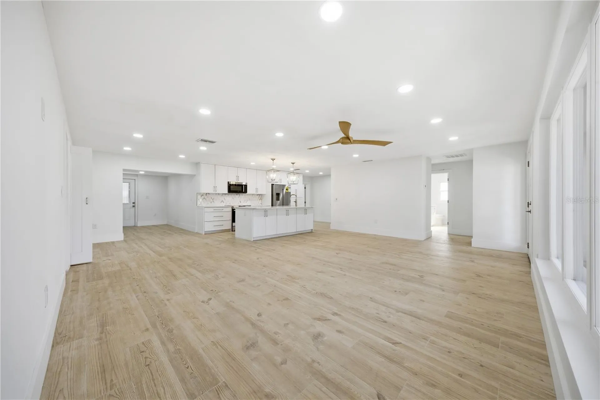 1301 62nd Terrace S St Petersburg FL 33705