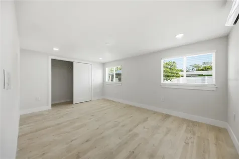 1301 62nd Terrace S St Petersburg FL 33705