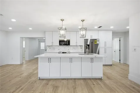 1301 62nd Terrace S St Petersburg FL 33705