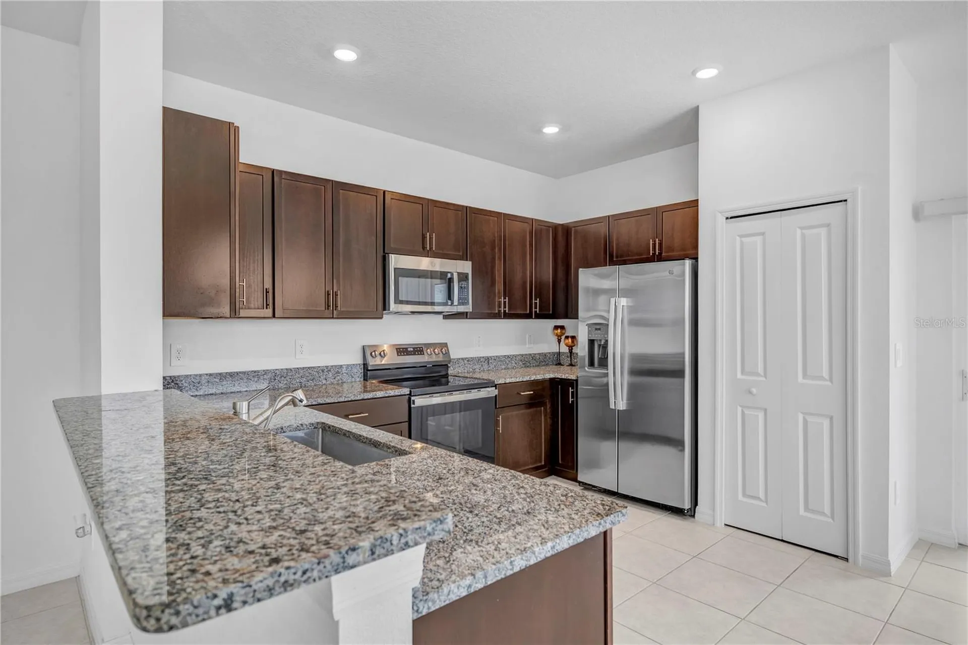 2524 Sunray Venus Way Ruskin FL 33570