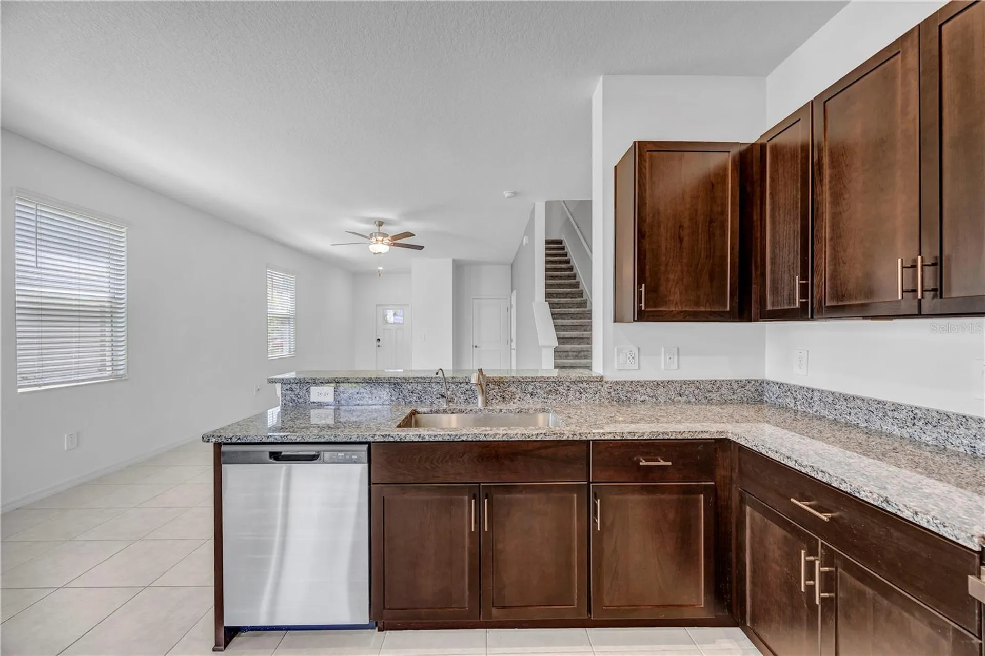 2524 Sunray Venus Way Ruskin FL 33570