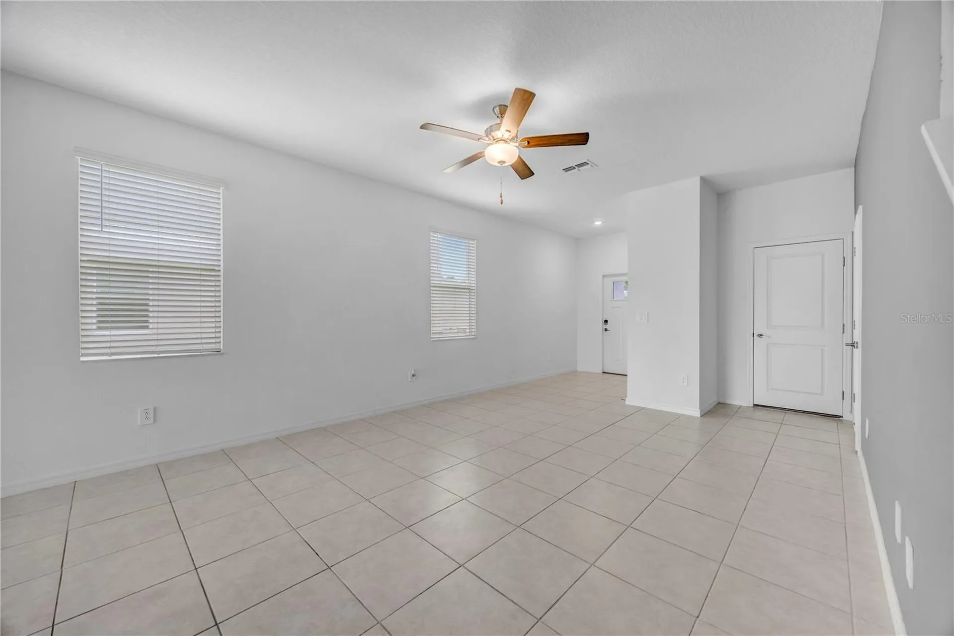 2524 Sunray Venus Way Ruskin FL 33570