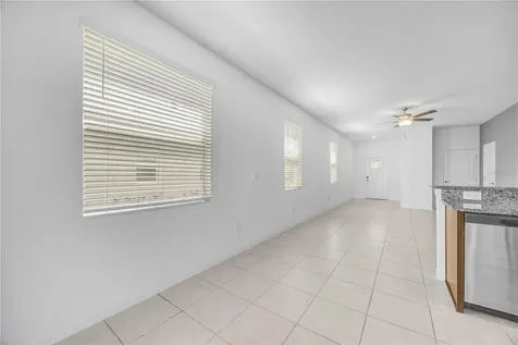 2524 Sunray Venus Way Ruskin FL 33570