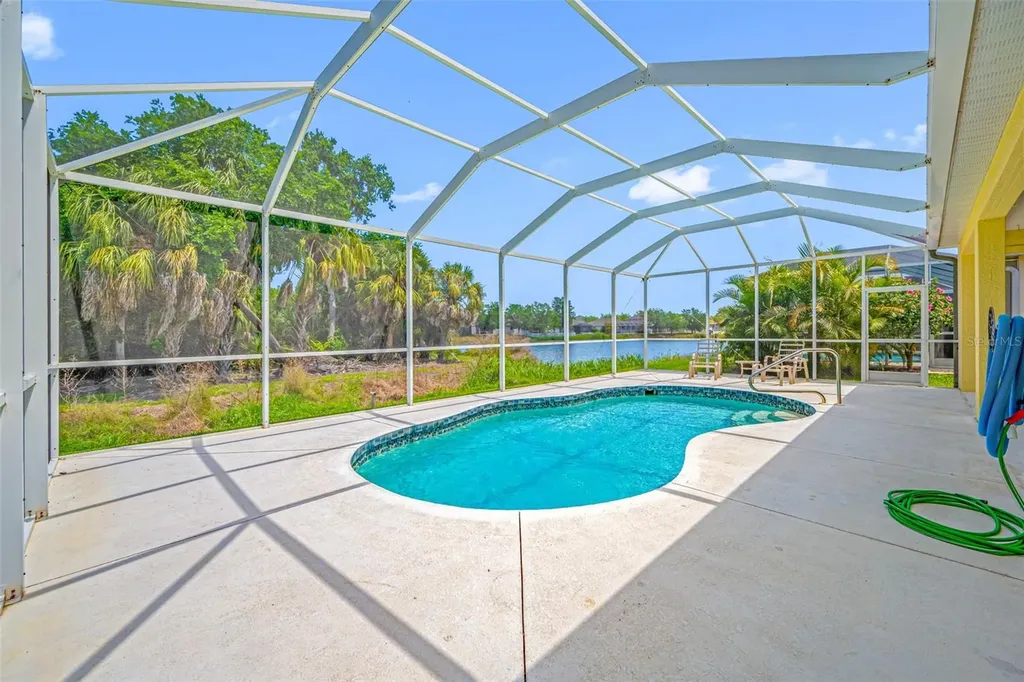 5806 New Paris Way Ellenton FL 34222