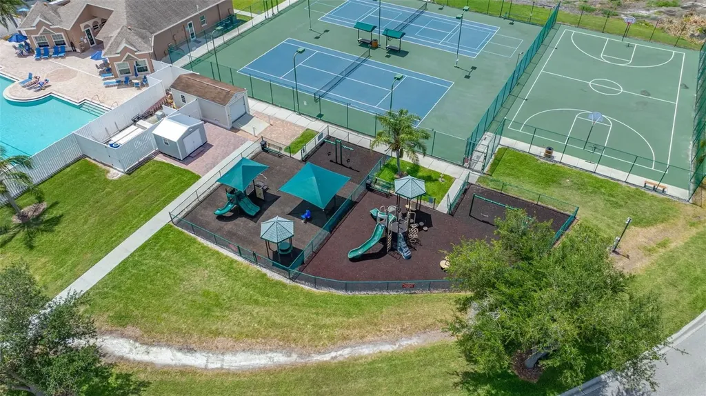 5806 New Paris Way Ellenton FL 34222