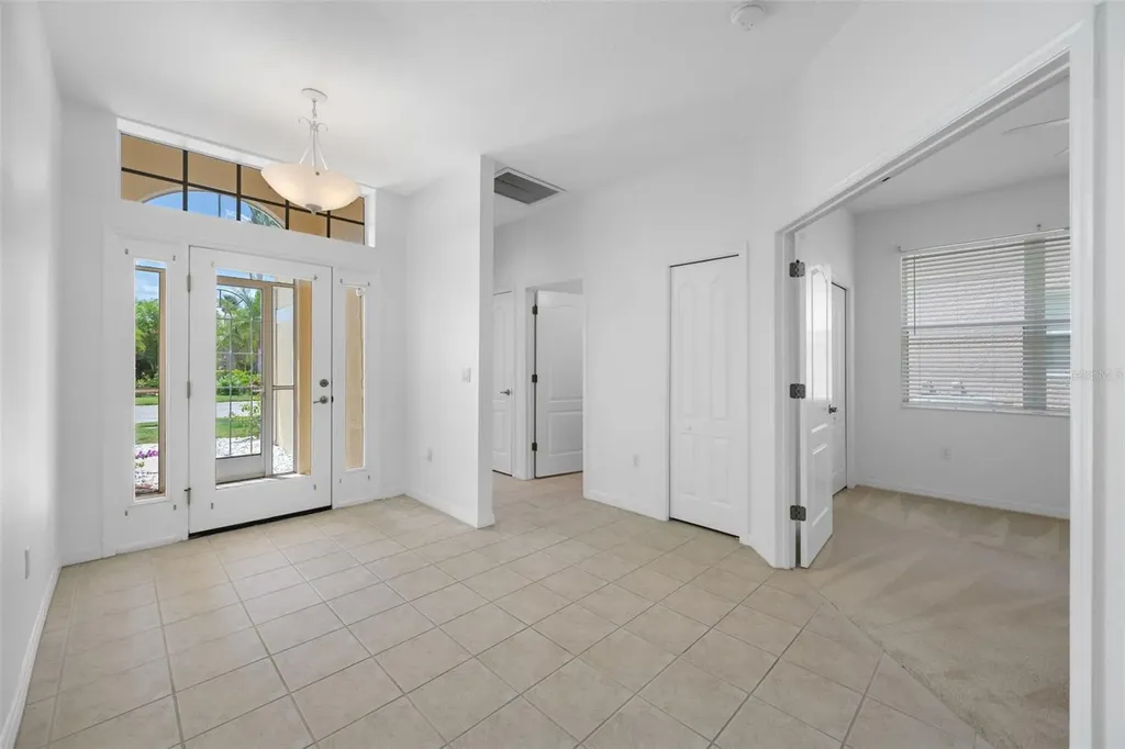 5806 New Paris Way Ellenton FL 34222