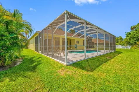 5806 New Paris Way Ellenton FL 34222