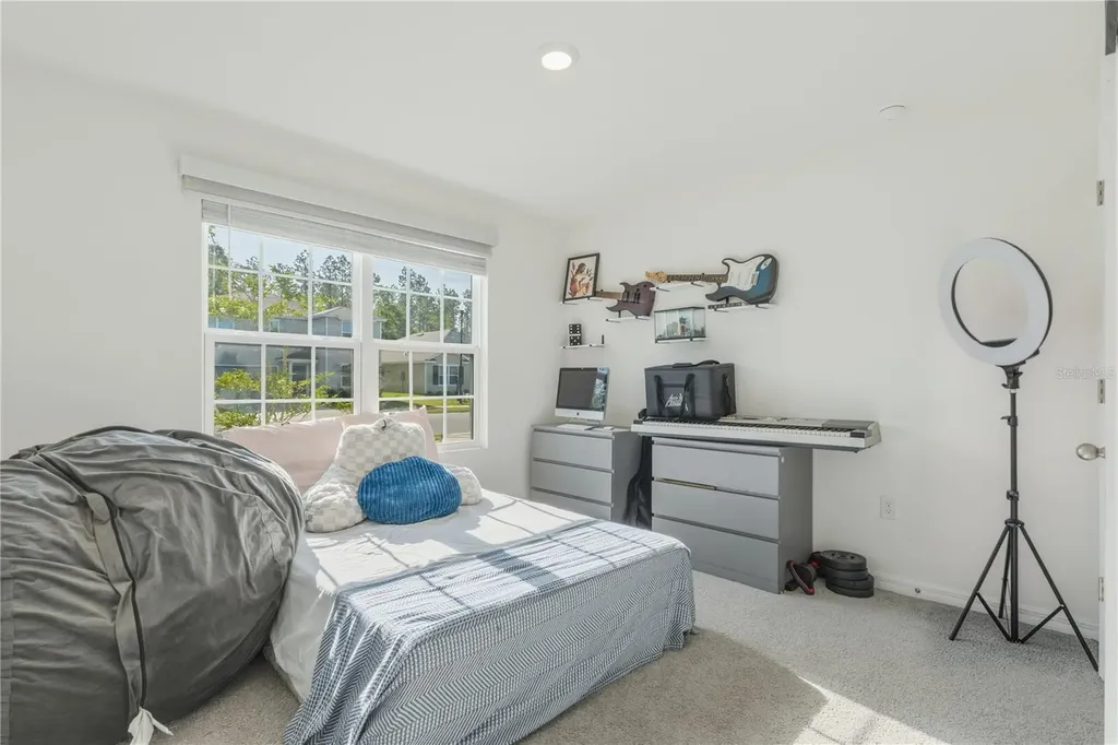 2114 NW 246th Terrace Newberry FL 32669