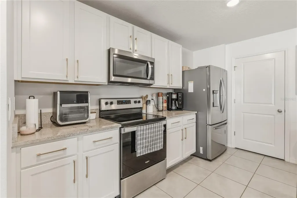 2114 NW 246th Terrace Newberry FL 32669