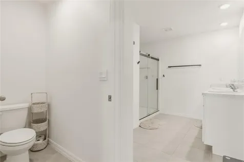 2114 NW 246th Terrace Newberry FL 32669