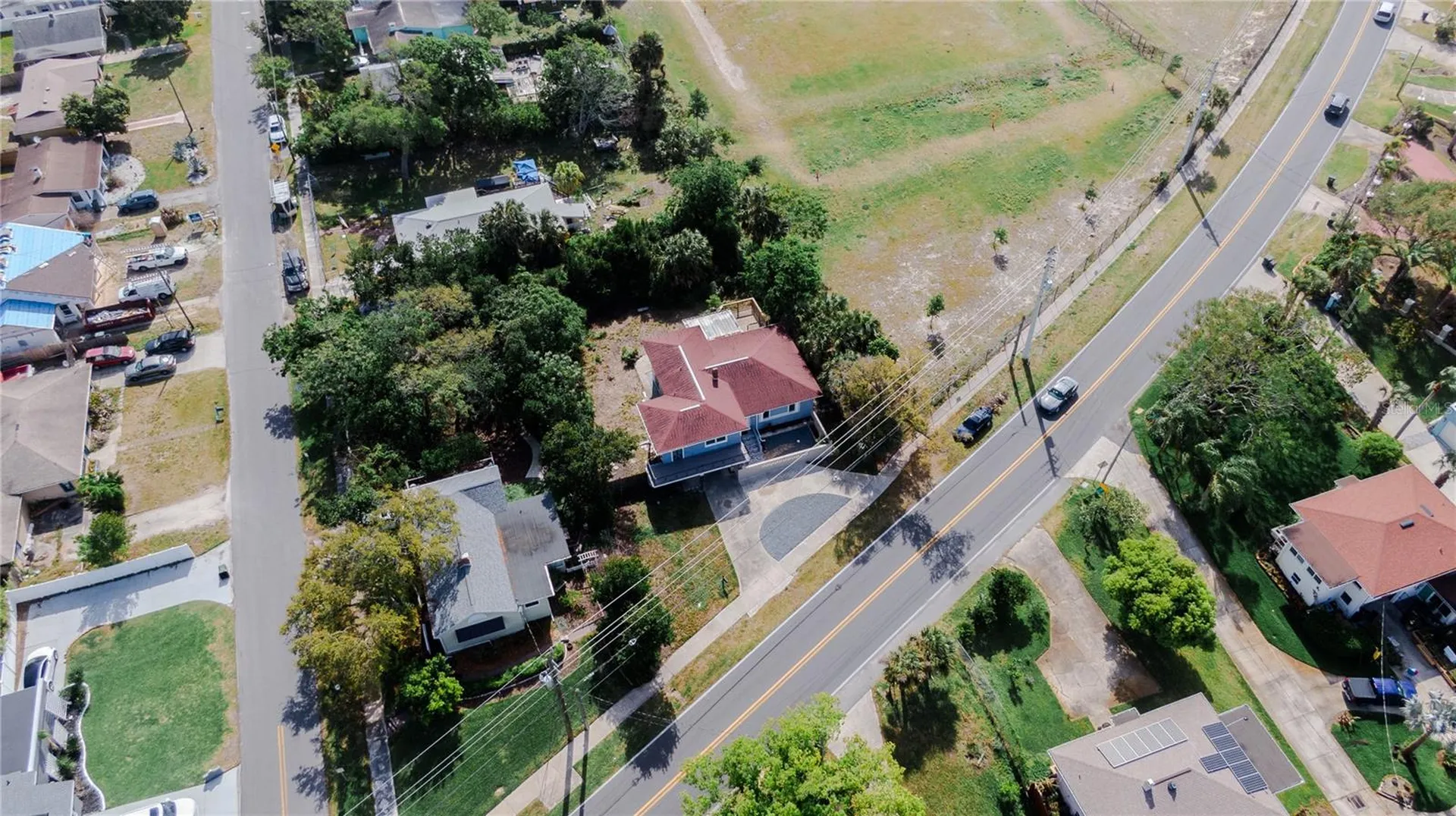 1208 N Halifax Avenue Daytona Beach FL 32118