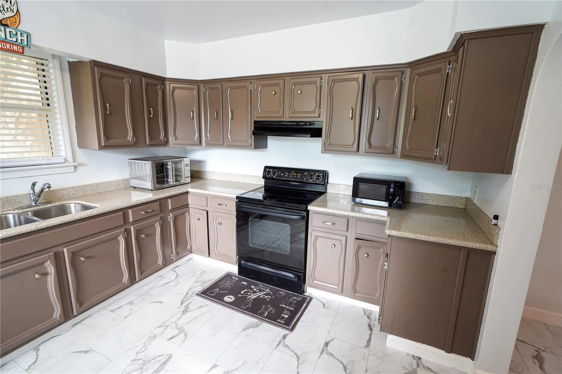 1208 N Halifax Avenue Daytona Beach FL 32118
