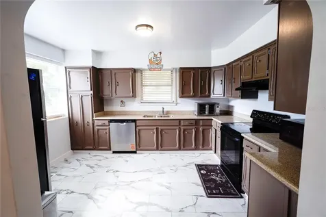 1208 N Halifax Avenue Daytona Beach FL 32118