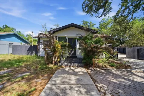 9505 Takomah Trail Tampa FL 33617