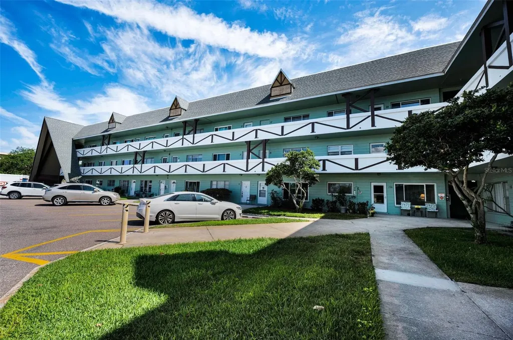 2043 Denmark Street Clearwater FL 33763