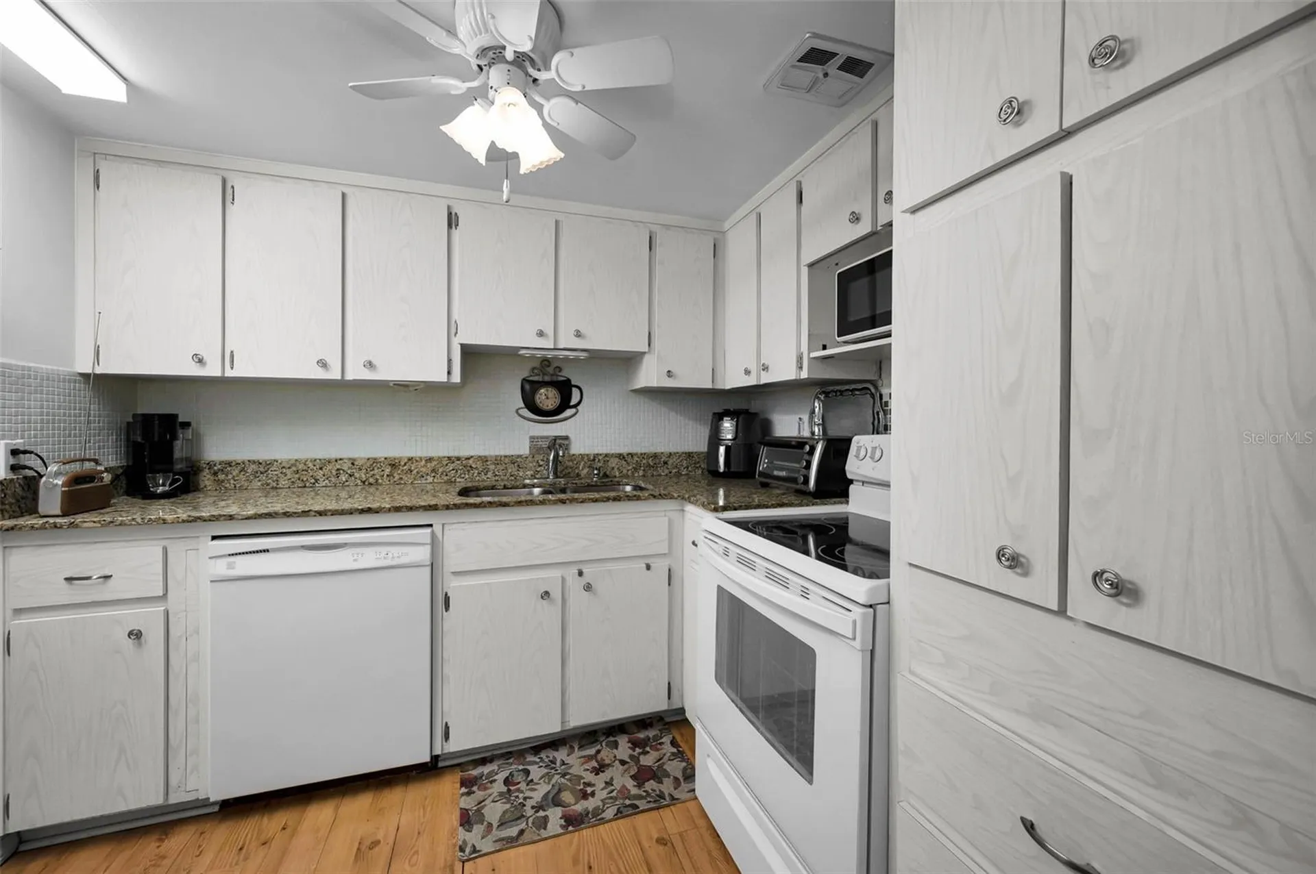 2043 Denmark Street Clearwater FL 33763