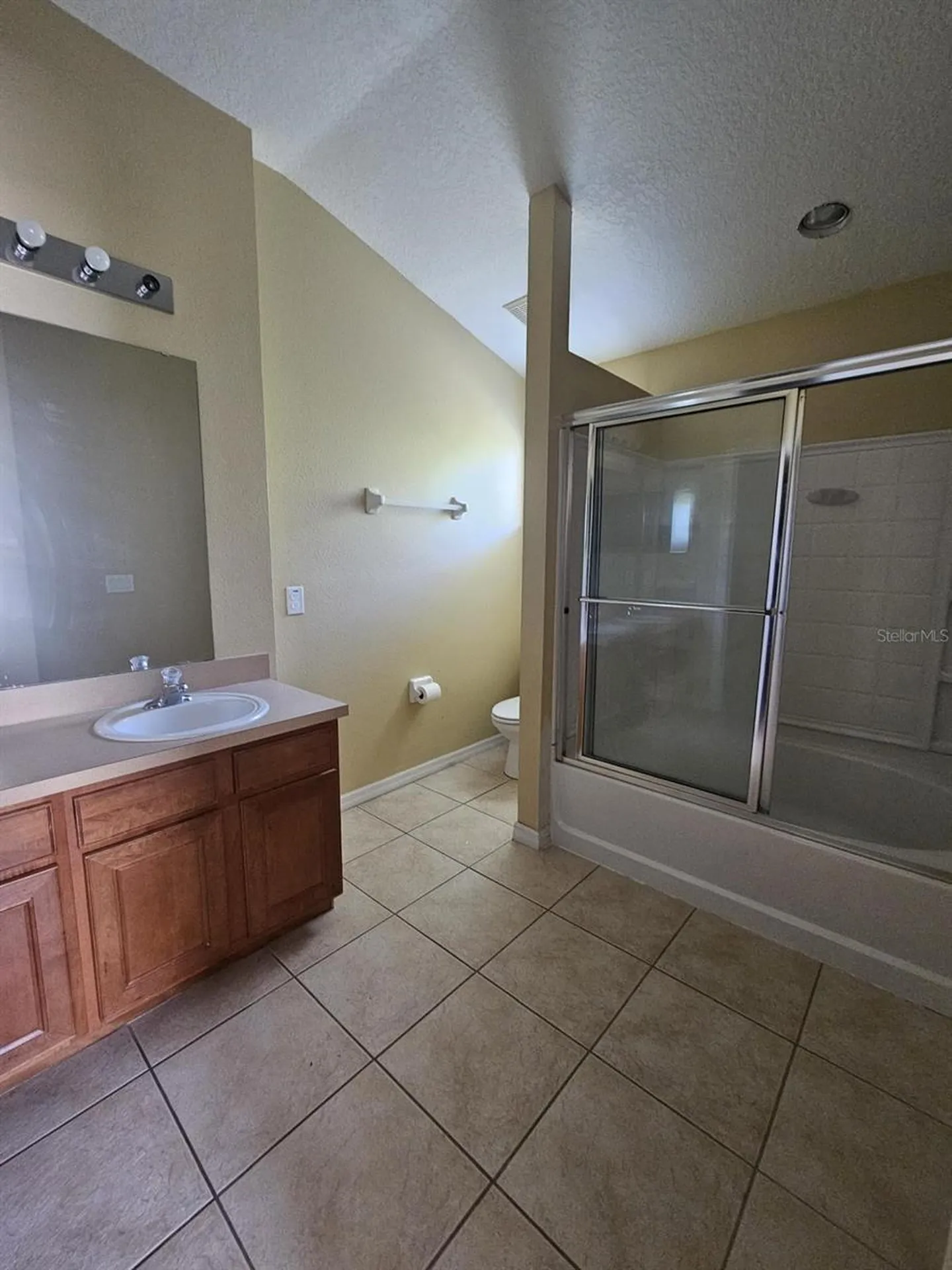 1917 Estancia Circle Kissimmee FL 34741